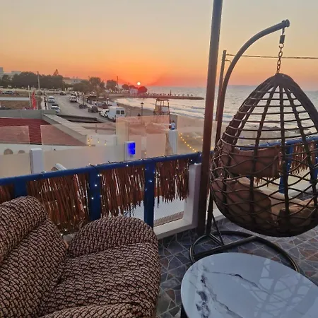 Gloo Glamping 