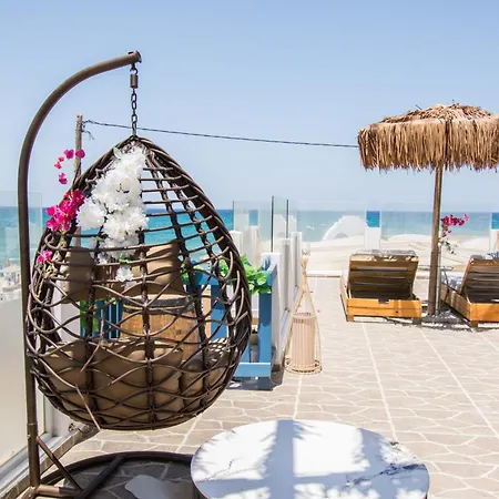 Gloo Glamping 