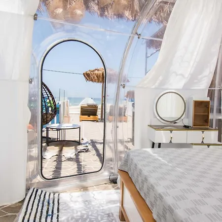 Gloo Glamping 