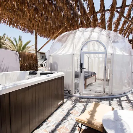 Gloo Glamping 